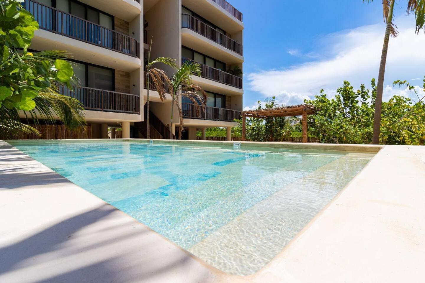 Hotel Pool View Loft Steps From The Ocean In Punta Cocos - C101 Isla Holbox Exterior foto